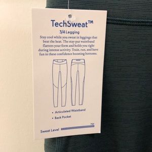 Outdoor Voices Pants - Outdoor Voices green TechSweat 3/4 legging, sz xs Outdoor Voices Pants - Outdoor Voices green TechSweat 3/4 legging, sz xs